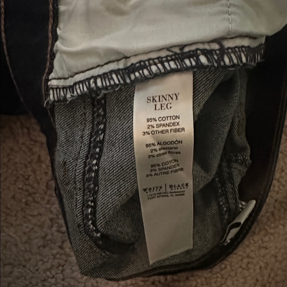 White House Black Market Women’s 00R Jeans - Picture 4 of 4